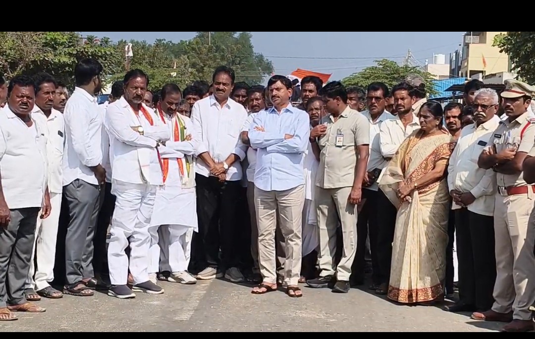 పాడేపట్టి.. కన్నీటి వీడ్కోలు మంత్రి పొంగులేటి