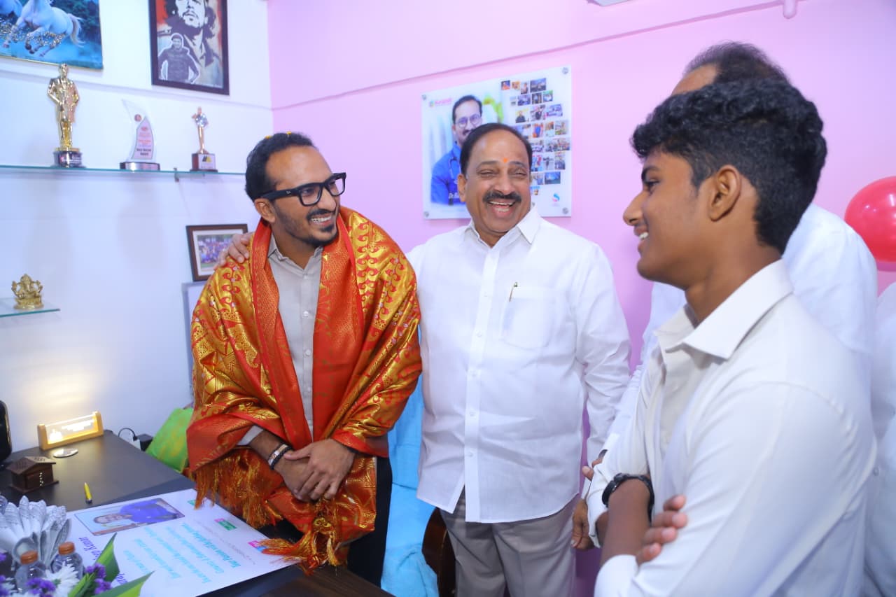 కూరపాటి మల్టీస్పెషల్టి చిల్డ్రన్స్ హాస్పటల్ ప్రారంభించిన మంత్రి తుమ్మల